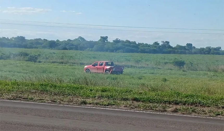 Toyota Hilux involucrada en el accidente