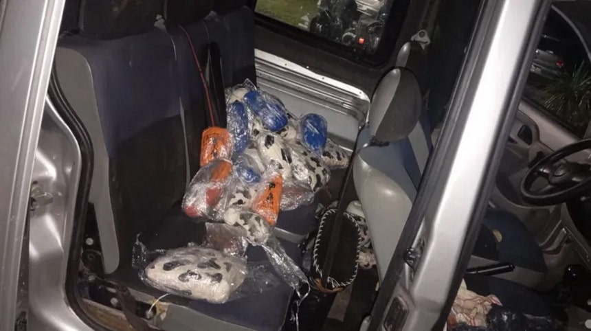 Ruta 11: detenidos con marihuana en compartimentos ocultos del auto